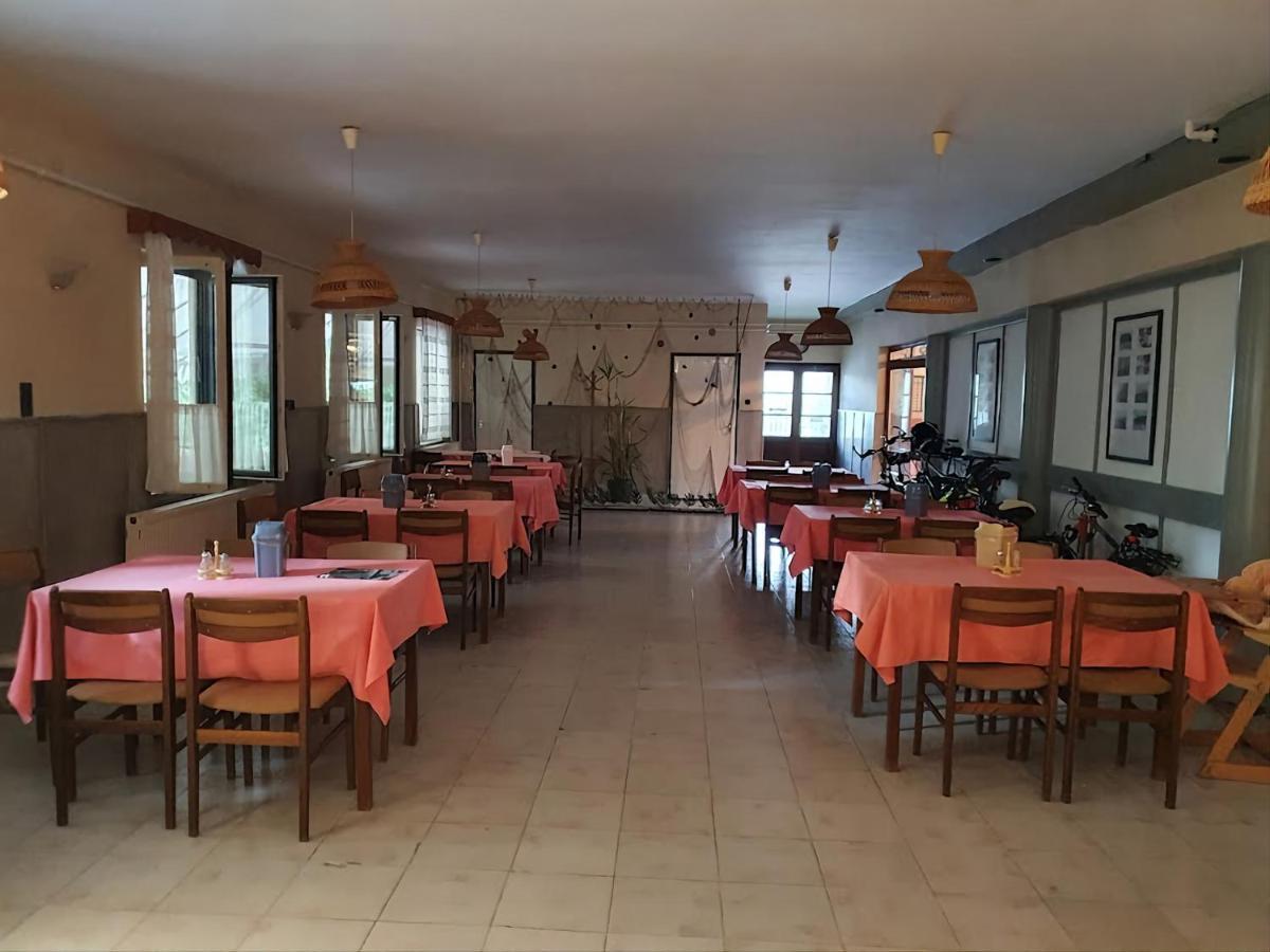 Eldorado Fogado Es Kemping Vonyarcvashegy Dış mekan fotoğraf
